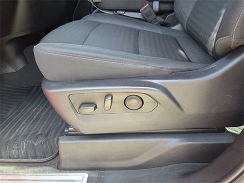 Certified 2025 Chevrolet Silverado 1500 LT image 28