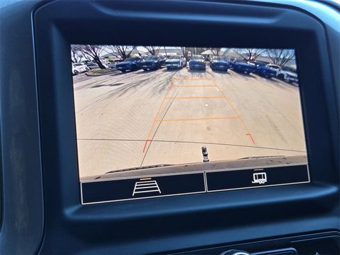 Used 2022 Chevrolet Silverado 1500 Custom Trail Boss w/ LPO, Dark Essentials Package image 7