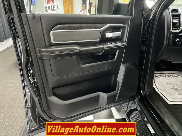 Used 2022 RAM 2500 Lone Star w/ Night Edition AWD/4WD image 15