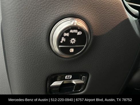 Used 2026 Mercedes-Benz GLC 300 4MATIC image 18