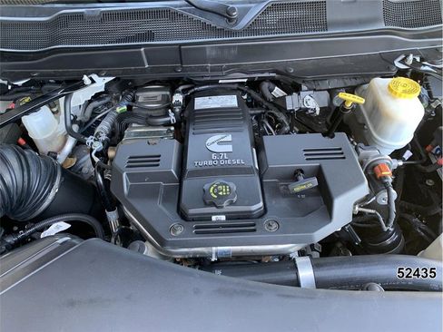 Used 2024 RAM 5500 SLT w/ Quick Order Package 2YG SLT image 13