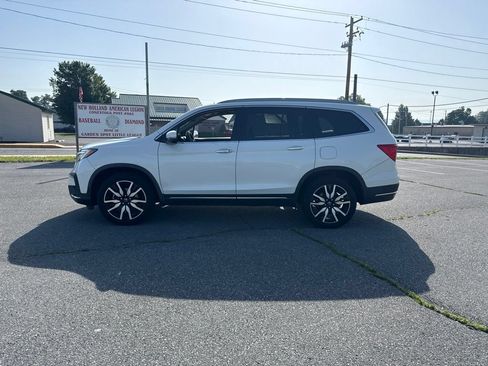 Used 2020 Honda Pilot Touring image 2