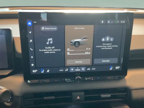 Used 2026 Toyota RAV4 XSE w/ Weather Package AWD/4WD image 12