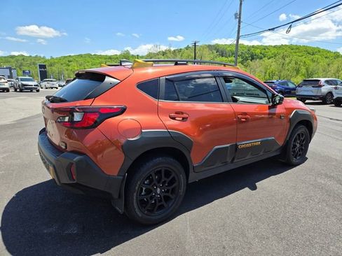 Used 2024 Subaru Crosstrek 2.5i Wilderness w/ Crosstrek Mirror Package AWD/4WD image 8