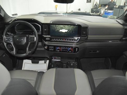 Used 2024 Chevrolet Silverado 1500 ZR2 w/ Technology Package AWD/4WD image 30