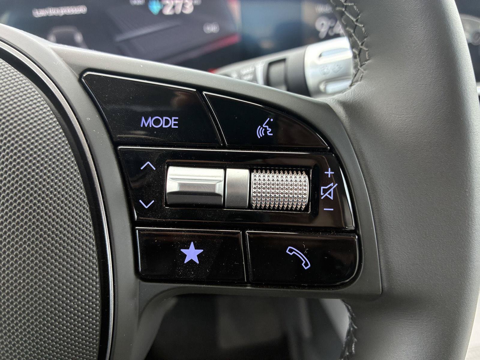 New 2024 Hyundai Ioniq 6 SEL AWD/4WD image 23