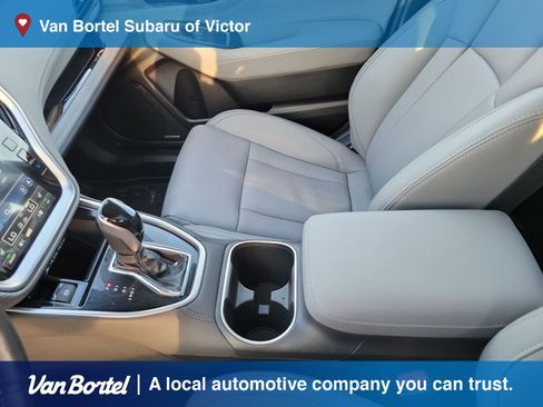 Certified 2025 Subaru Legacy Limited image 23