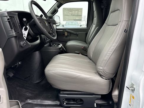New 2026 Chevrolet Express 2500 w/ Driver Convenience Package image 9