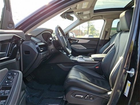 Used 2023 Acura MDX Technology image 13
