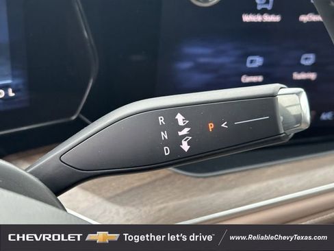 New 2026 Chevrolet Suburban High Country image 16