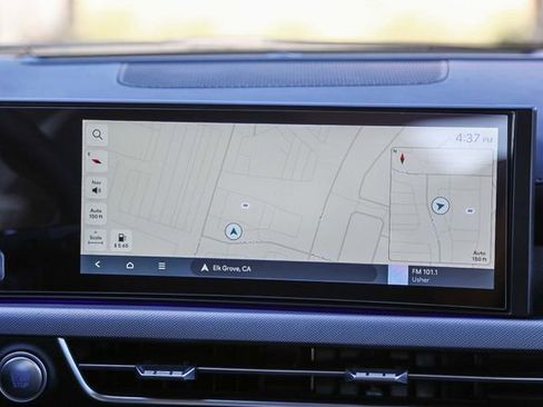 New 2026 Hyundai Sonata Limited FWD image 17