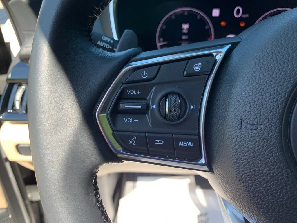 Used 2025 Acura MDX SH-AWD image 29