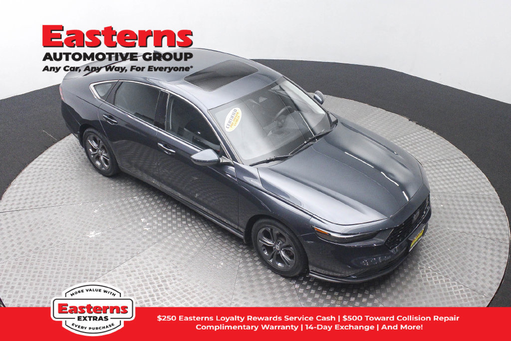 Used 2023 Honda Accord EX image 4