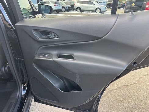 Used 2024 Chevrolet Equinox LT image 56