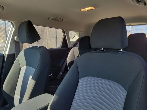 Used 2024 Kia Soul LX w/ Option Group 015 image 18