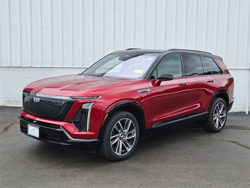 New 2026 Cadillac Vistiq Sport w/ LPO, Floor Liner Package image 7