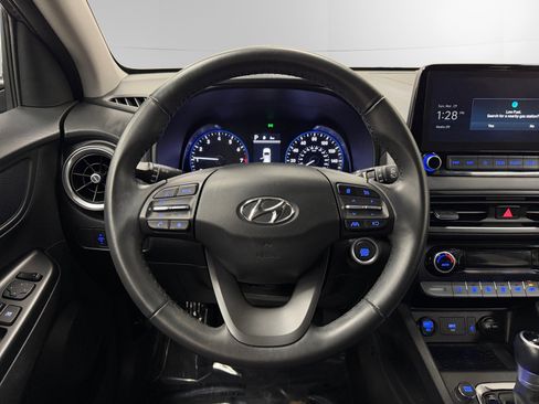 Used 2023 Hyundai Kona SEL w/ Convenience Package image 12