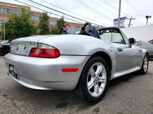 Used 2000 BMW Z3 2.5i image 9