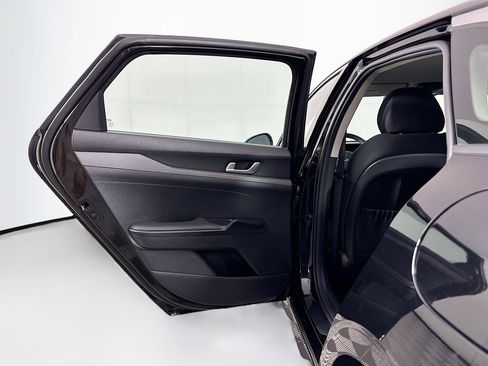 Used 2025 Kia K5 LXS image 25