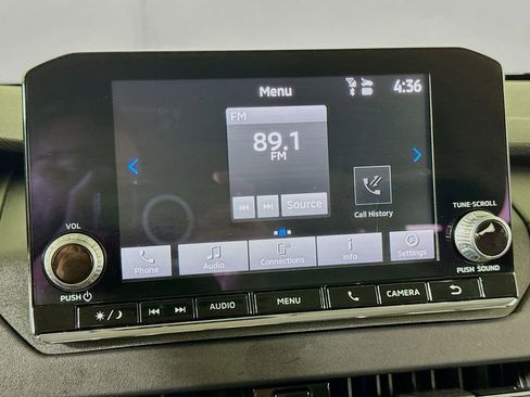 Used 2024 Mitsubishi Outlander ES AWD/4WD image 32
