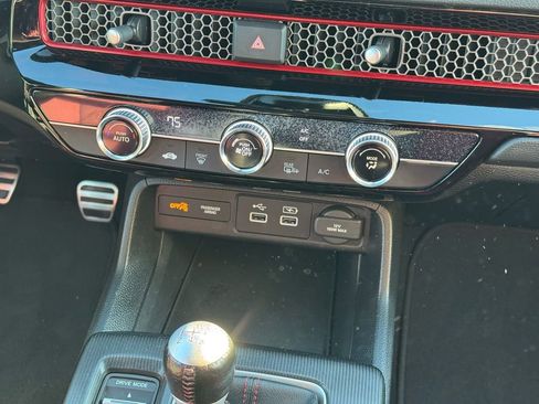 Used 2024 Honda Civic Si image 19