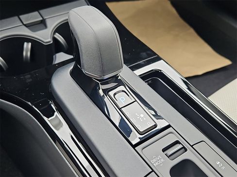 New 2026 Toyota Prius AWD image 17