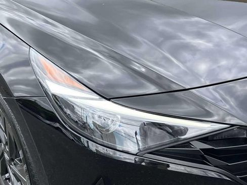 Used 2023 Hyundai Elantra SEL FWD image 10