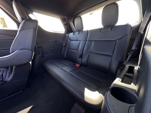 New 2026 Ford Explorer ST-Line w/ ST-Line Street Pack image 29