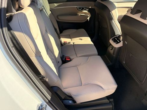 New 2026 Volvo XC90 T8 Plus w/ Protection Package image 26