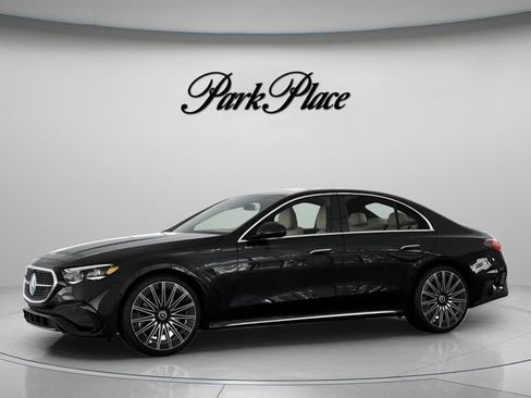 New 2026 Mercedes-Benz E 350 Sedan image 3