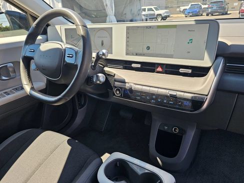 Used 2024 Hyundai Ioniq 5 SEL RWD image 11