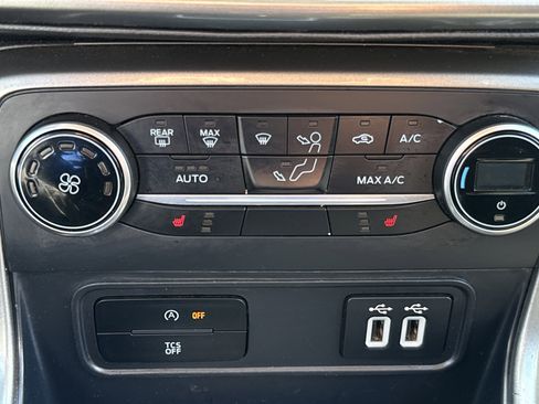 Used 2018 Ford EcoSport SE AWD/4WD image 22