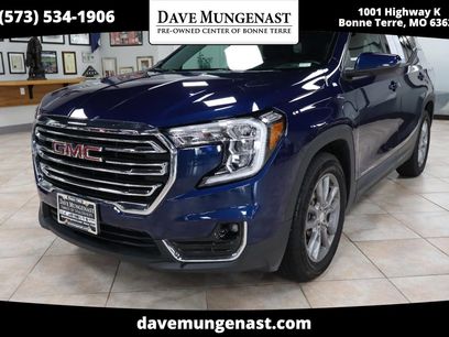 Used 2022 GMC Terrain SLT w/ Infotainment Package II