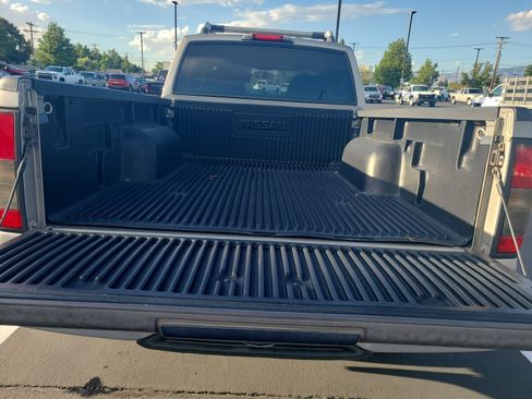 Used 2004 Nissan Frontier S/C AWD/4WD image 33