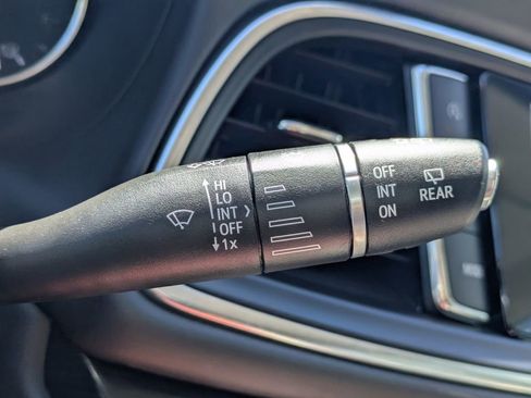 Used 2023 Buick Enclave Premium w/ Experience Buick Package image 33