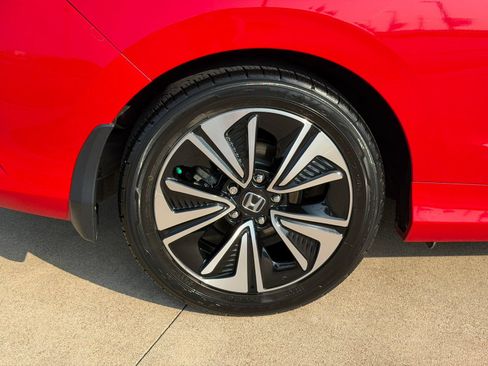 Used 2016 Honda Civic EX-T image 8