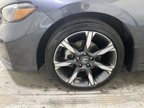 Used 2025 Honda Civic Sport Touring image 10