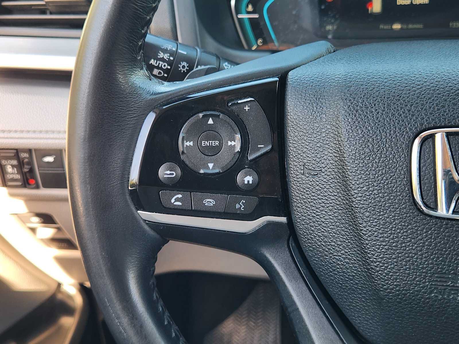 Used 2018 Honda Odyssey EX-L image 27