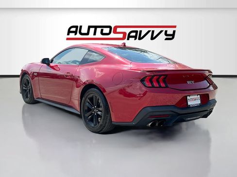 Used 2024 Ford Mustang GT RWD image 5