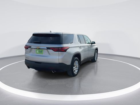 Used 2022 Chevrolet Traverse LS w/ LPO, Cargo Package image 9