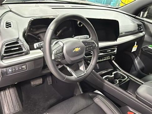 New 2026 Chevrolet Traverse LT w/ Driver Confidence Package image 11