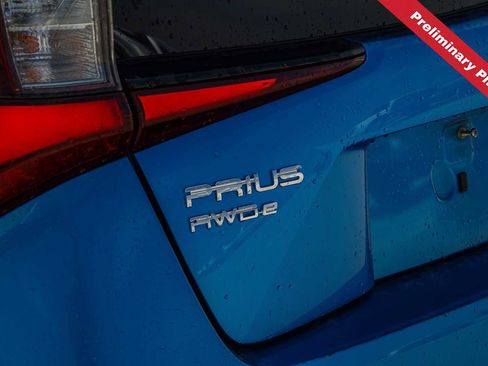 Used 2019 Toyota Prius XLE w/ Advanced Technology Package AWD/4WD image 10
