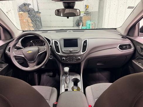 Certified 2024 Chevrolet Equinox LT w/ LPO, Floor Liner Package FWD image 18