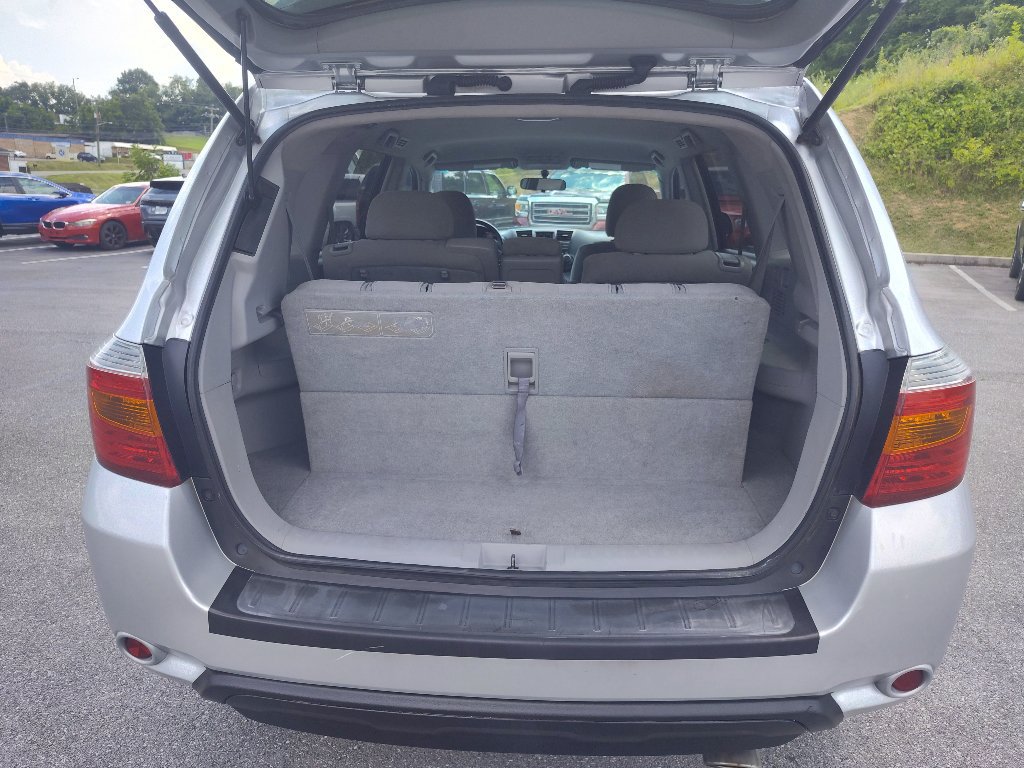 Used 2010 Toyota Highlander Sport w/ Extra Value Pkg 4 FWD image 10