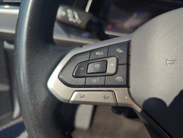 Used 2024 Volkswagen Jetta SE FWD image 20