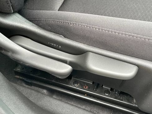 Used 2024 Chevrolet Malibu LT FWD image 12