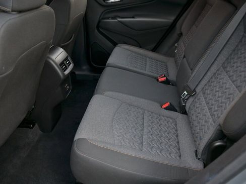 Used 2024 Chevrolet Equinox LT image 6