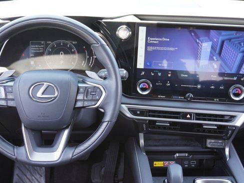 Used 2024 Lexus RX 350 Premium Plus w/ Accessory Package (Z1) FWD image 28