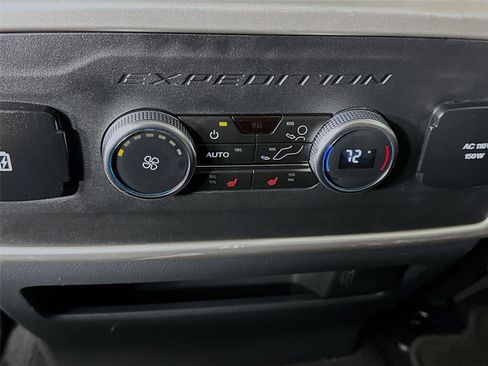 Used 2024 Ford Expedition Max Limited image 23