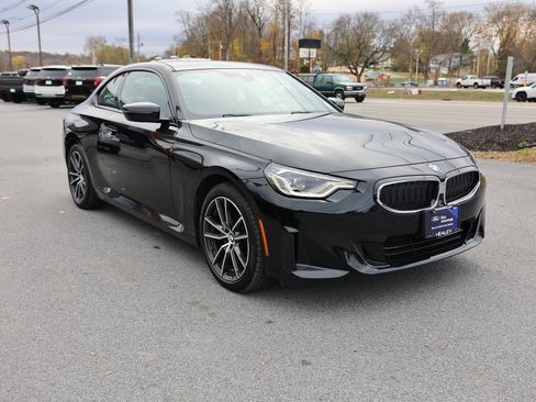 Used 2023 BMW 230i xDrive Coupe w/ Convenience Package image 1